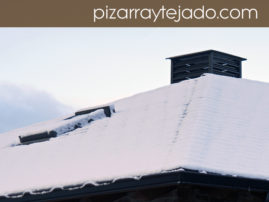 Nevada en tejado de pizarra natural de León.