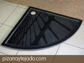 Plato de ducha en pizarra natural. Diseño personalizado.