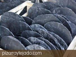 Pasos japoneses para jardín de pizarra natural, fabricados a mano. Pasos japoneses personalizados. Cantera en León.