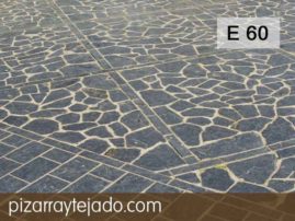 E 60 plaquetas de pizarra decorativa para exteriores. Pizarra natural para exteriores. Apta para tránsito intenso.