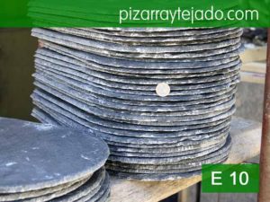 Pizarra rombo 40x30 de 8-9 mm de espesor. Pizarra de tejados.