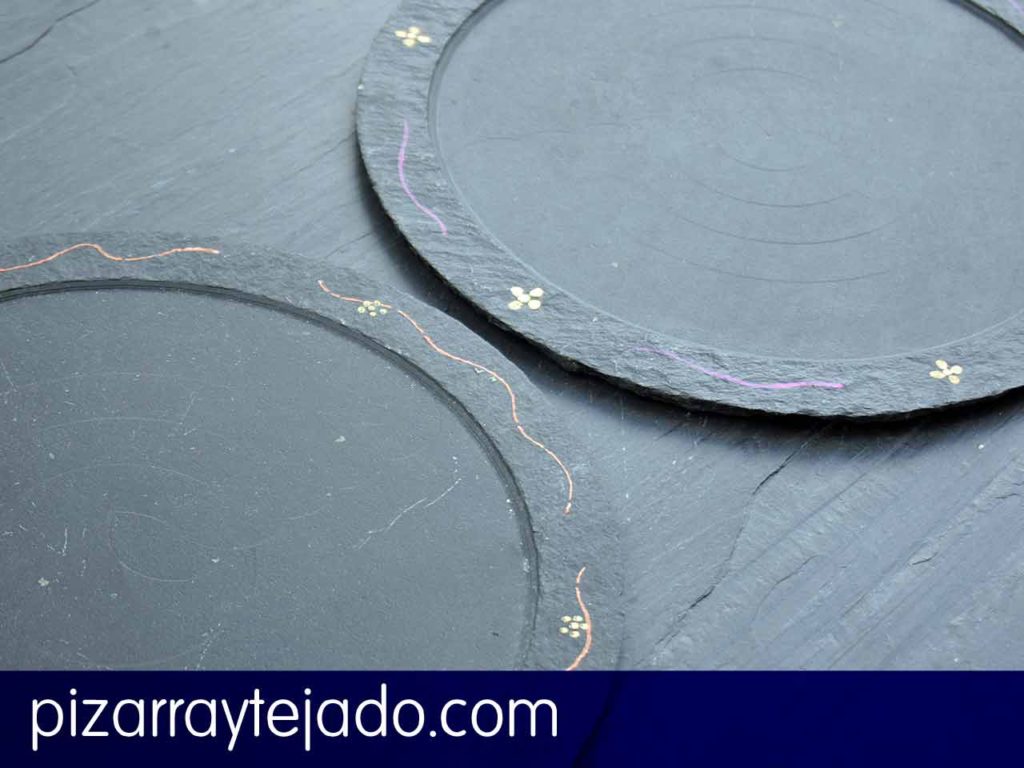 Platos pizarra.