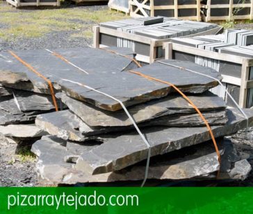 Pissarra roca. Pissarra per jardí, exterior, paisatgisme, paviment públic, solados i sanitaris.