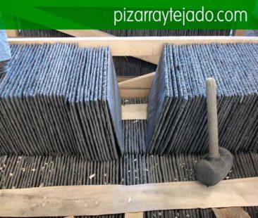 Pizarra Barcelona. Pissarra per façanes i teulades. Pissarra per cobertes i teulades. Pissarra roca natural. Pissarra Catalunya.