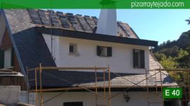 Labores de colocación de pizarra tejado de pizarra natural en Madrid. Pizarra E40 Alta Montaña. Cerceda (Moralzarzal).