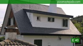 Precioso tejado de pizarra natural en Madrid (Cerceda, Moralzarzal). Pizarra E40 Alta Montaña. Pizarra del Bierzo (León).