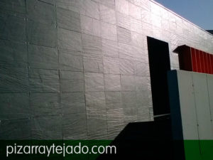 Placa de pizarra natural para fachadas. Fachadas pizarra natural.