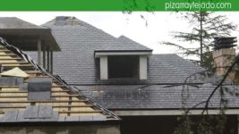 Colocación de cubierta de pizarra con aislamiento térmico y doble rastrel. Gijón pizarra.