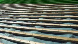 Distancia entre rastreles para pizarra.