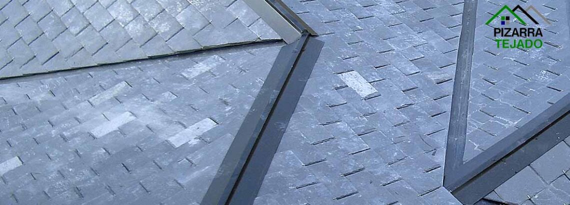 Colocadores de pizarra para tejados, cubiertas, suelos y fachadas. Pizarra natural de León. Spanish natural slate.