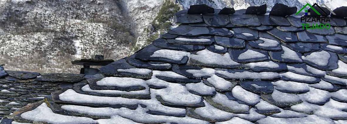 Pizarra para cubiertas y tejado. Pizarra natural de León. Spanish natural slate.