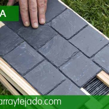 Composición de mini pizarra azulejos.